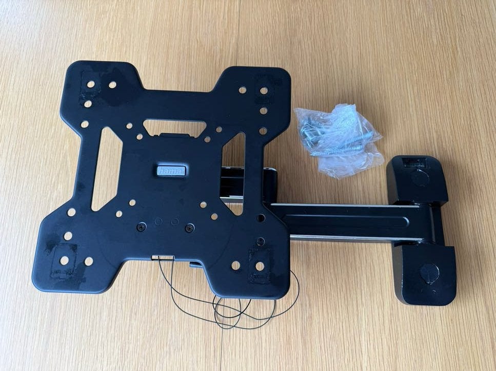Hama TV muurbeugel 19 tm 48 inch, Ophalen of Verzenden, Gebruikt