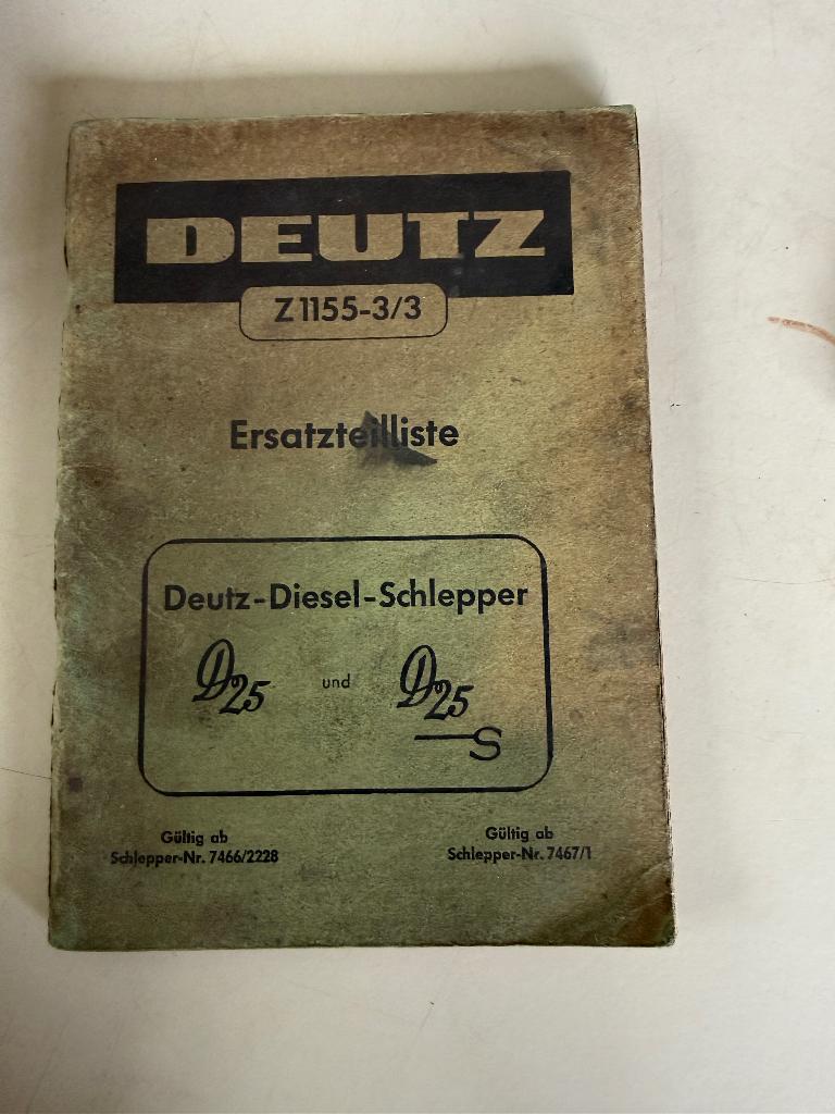 Onderdelen lijst voor deutzd35/d25s, Ophalen of Verzenden, Gelezen, Catalogus