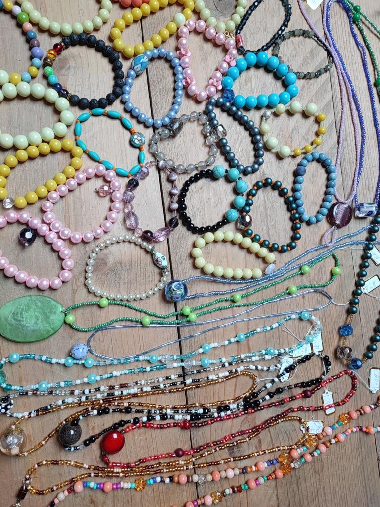 setGrote partij handgemaakte sieraden glaskralen kralenketti, Gebruikt, Overige kleuren, Verzenden, Overige materialen