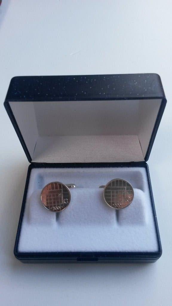Zilveren manchetknopen met miniatuur 1 gulden munten, Ophalen of Verzenden, Zo goed als nieuw, Zilver