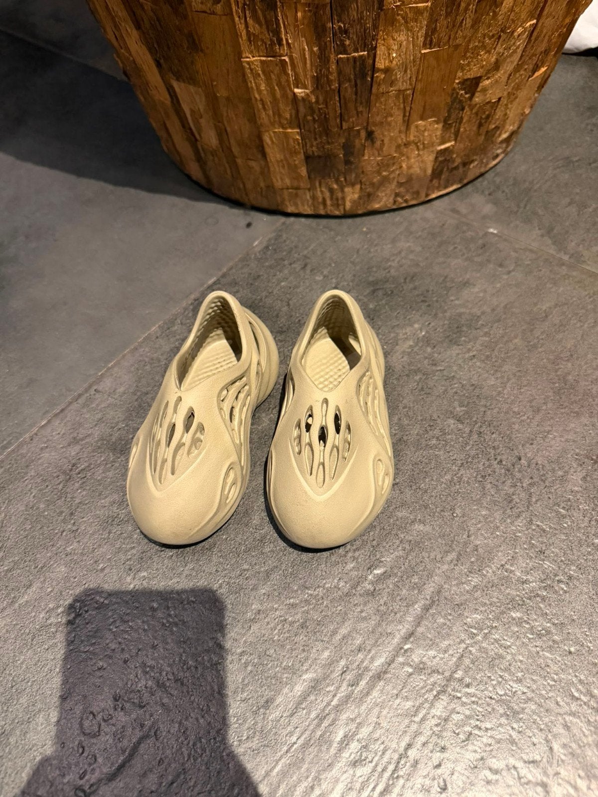 Yeezy Foam Runners - Maat 23, Yeezy, Jongen of Meisje, Schoenen, Ophalen of Verzenden