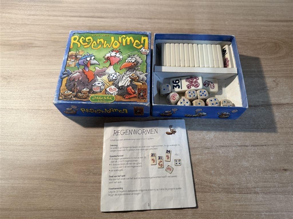 regenwormen - 999 games - s6457, Hobby en Vrije tijd, Gezelschapsspellen | Bordspellen, Verzenden, Zo goed als nieuw
