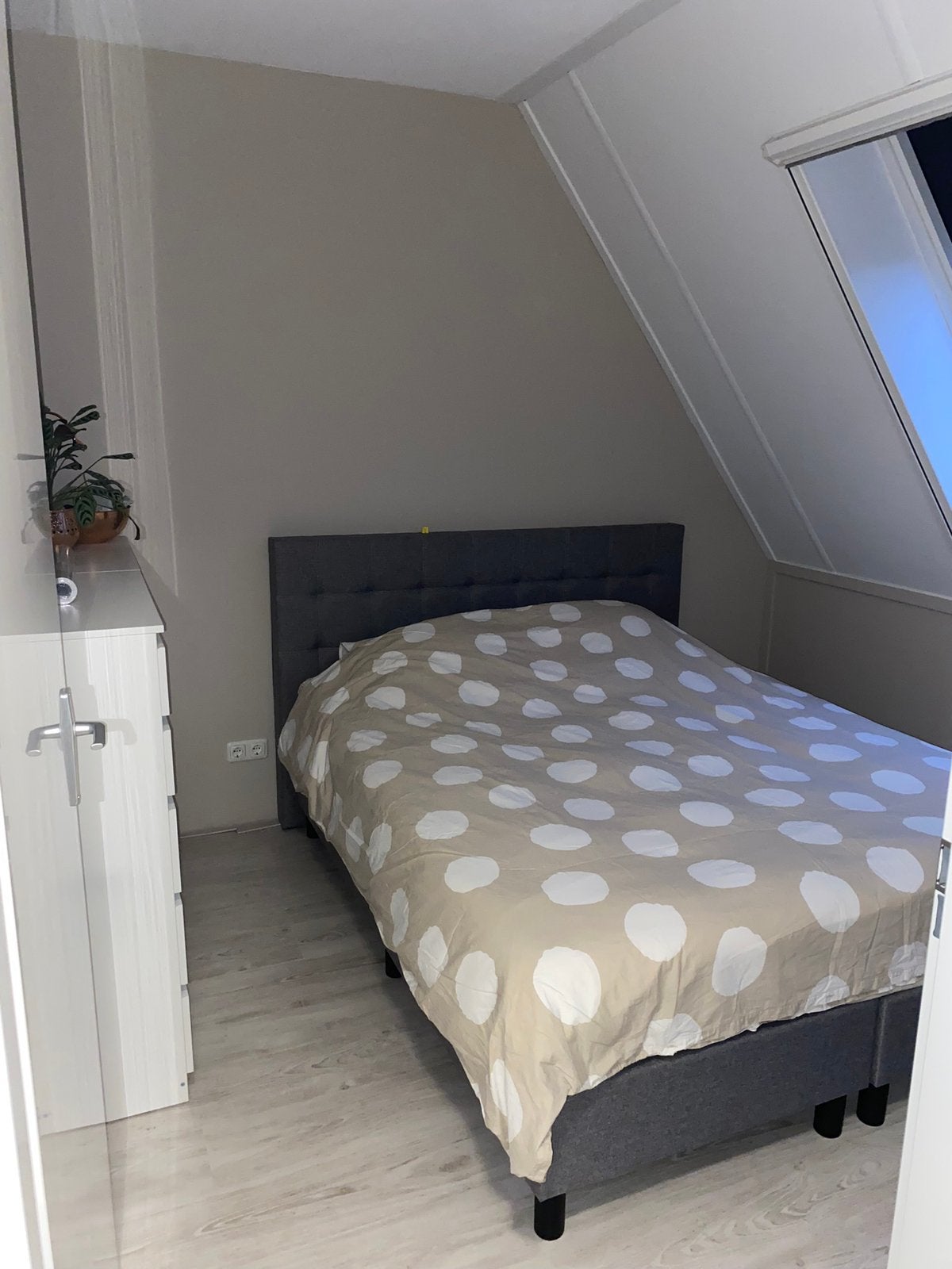 Boxspring grijs 160 x 200