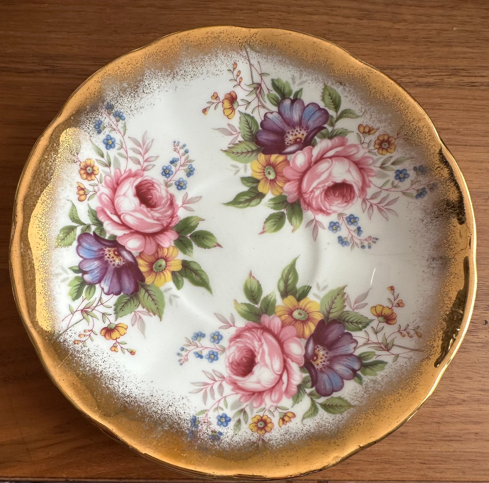 Elizabethan schoteltje met bloemendecor, gouden rand 14,5 cm, Ophalen of Verzenden