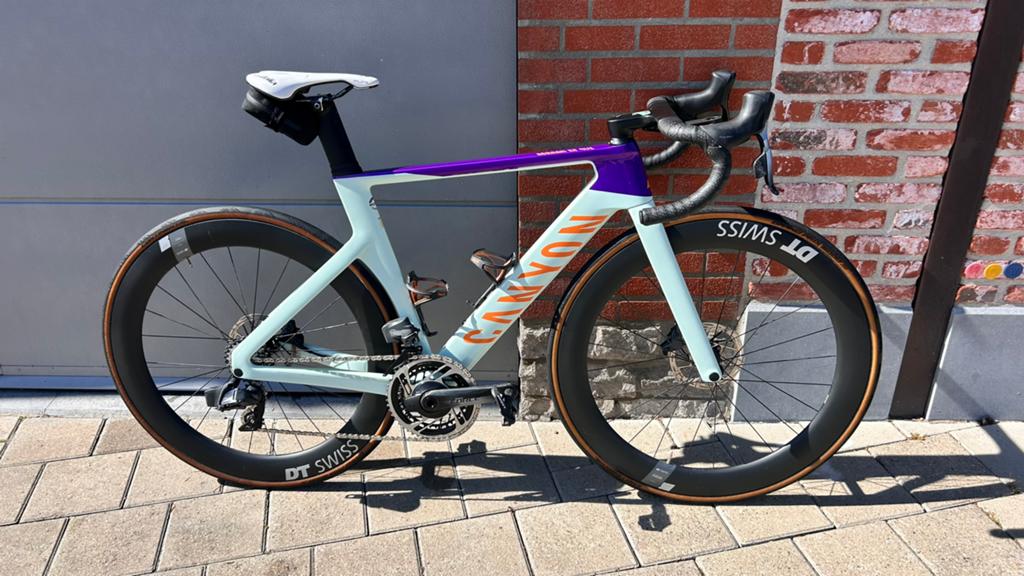 Canyon Aeroad CF SLX 8 Disc LTD, Carbon, Zo goed als nieuw, Meer dan 20 versnellingen, 53 tot 57 cm