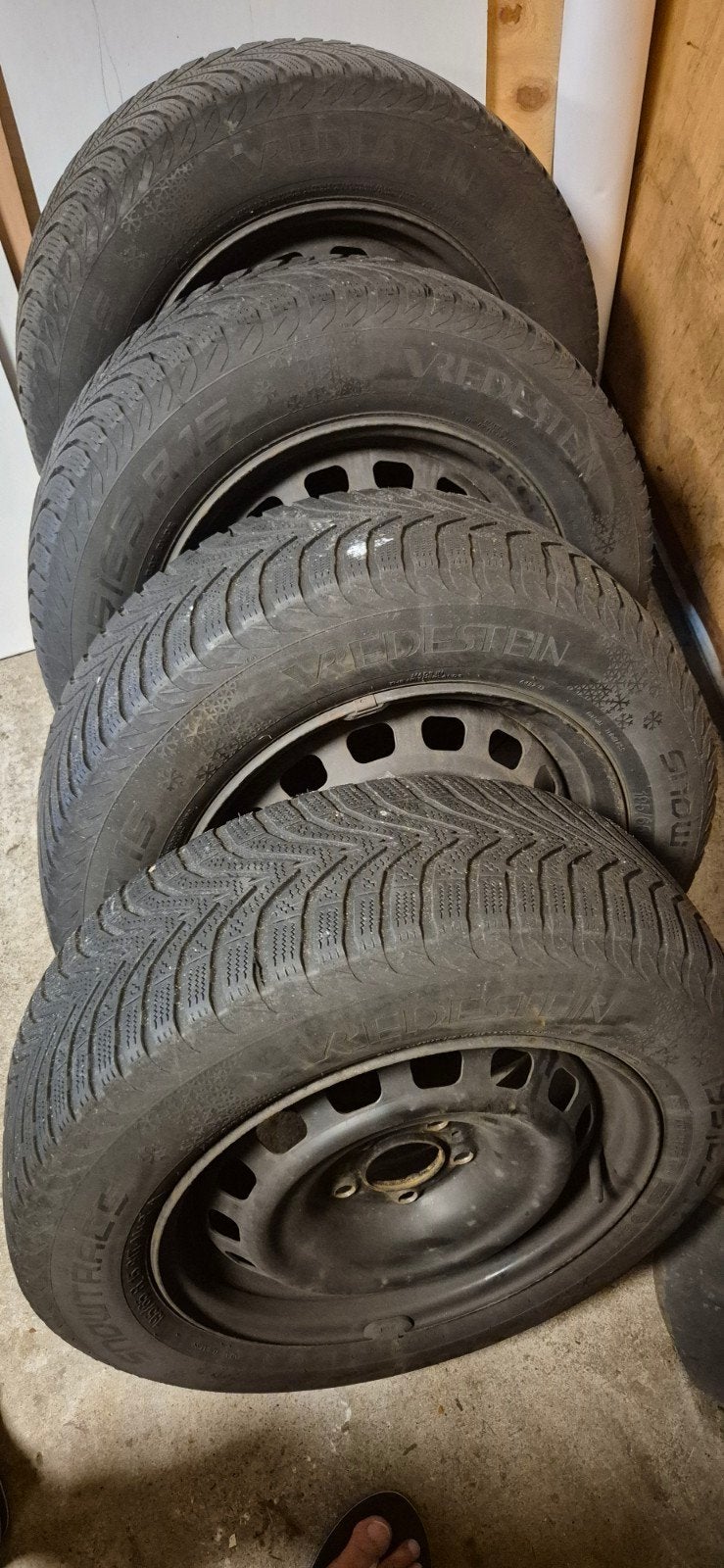 Winterbanden met stalen velgen 195/65 R15 Peugeot 308, Ophalen