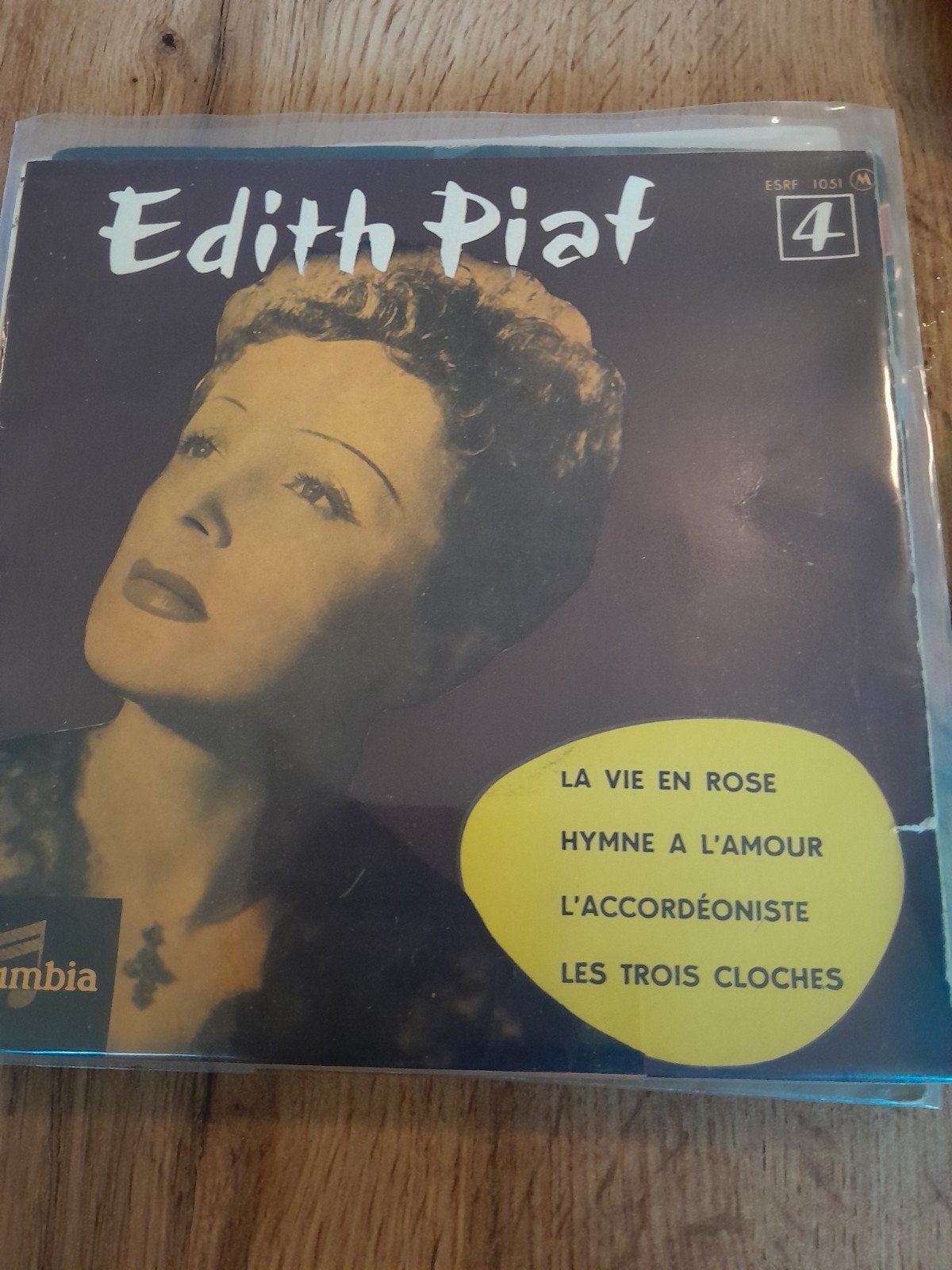 edith piaf 7 inch la vie en rose, Ophalen of Verzenden, Zo goed als nieuw, Pop