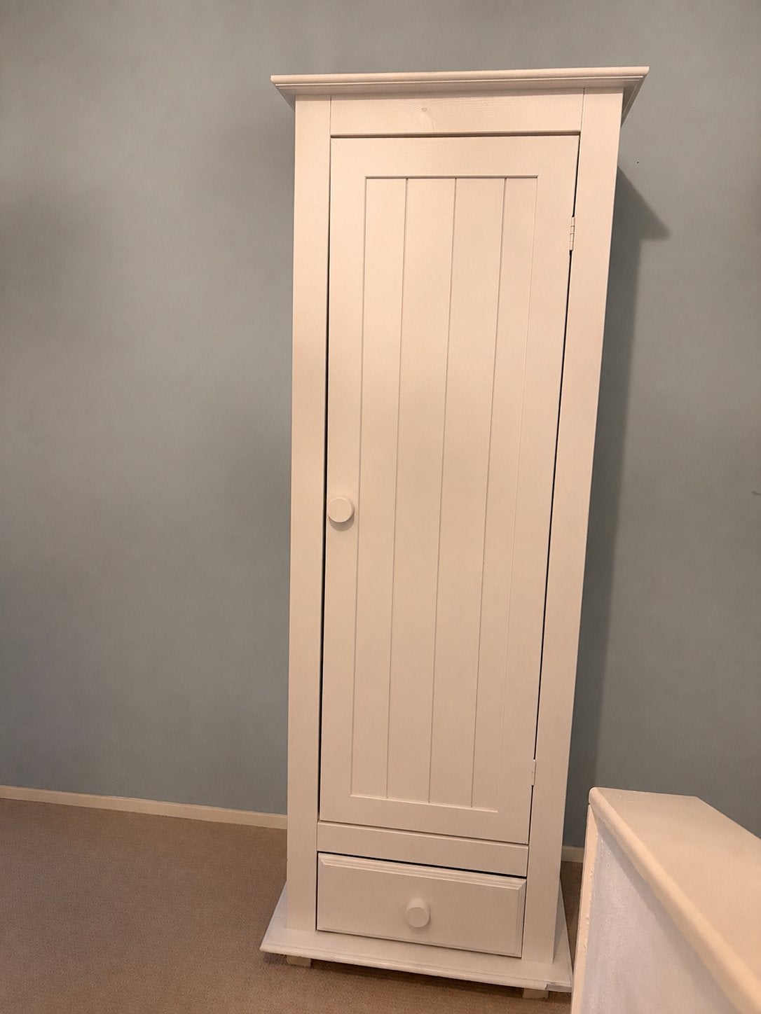 Witte kledingkast met lade en planken, Ophalen, Gebruikt, 50 tot 100 cm, Met lade(s)