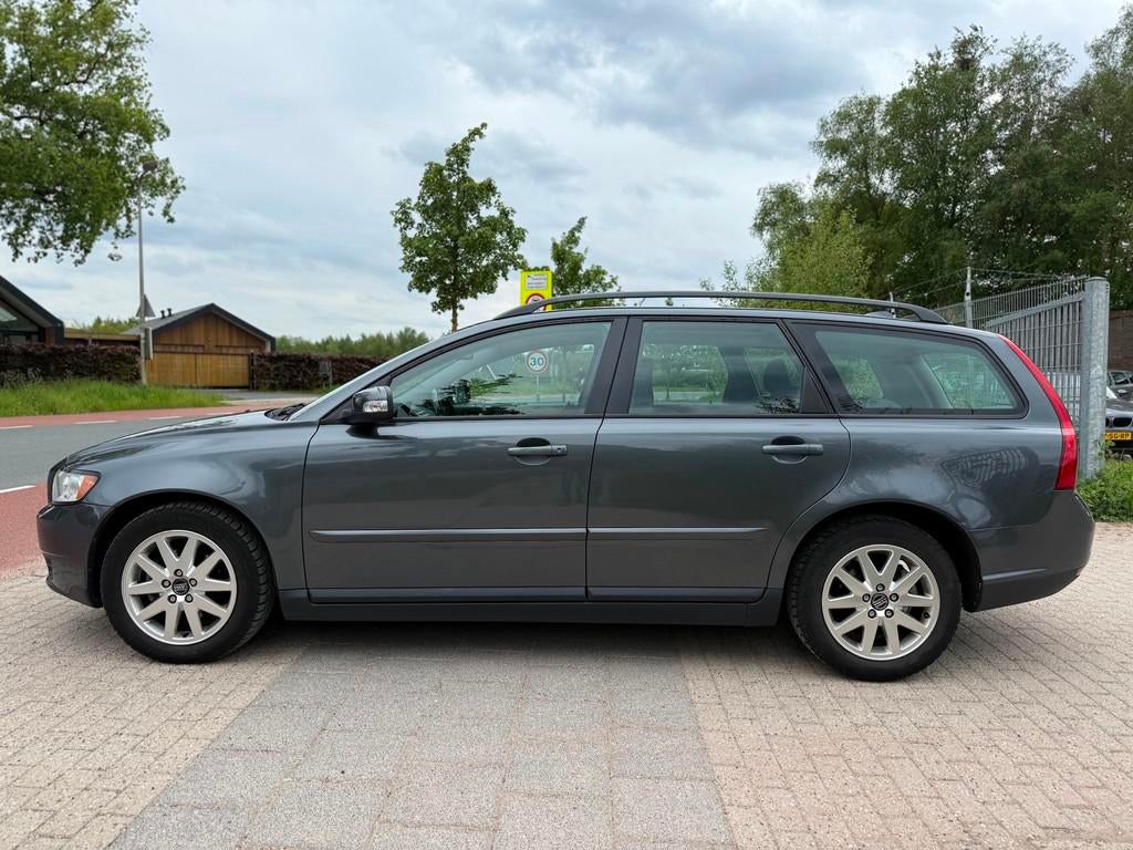 Volvo V50 2.0 Edition I Airco Cruise Trekhaak Xenon, Voorwielaandrijving, 1350 kg, 66 €/maand, 1999 cc