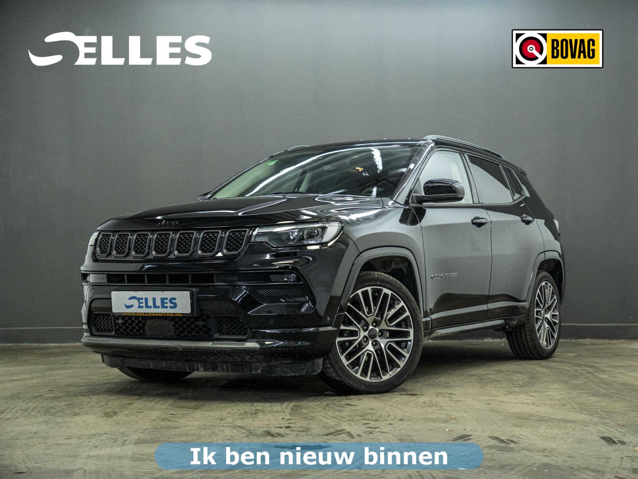Jeep Compass 1.5T e-Hybrid Night Eagle | Geventileerde voors, Auto's, Gebruikt, 4 cilinders, Leder en Stof, Zwart