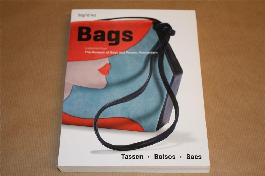 Bags. A Selection from the Museum of Bags and Purses., Ophalen of Verzenden, Zo goed als nieuw, Mode algemeen