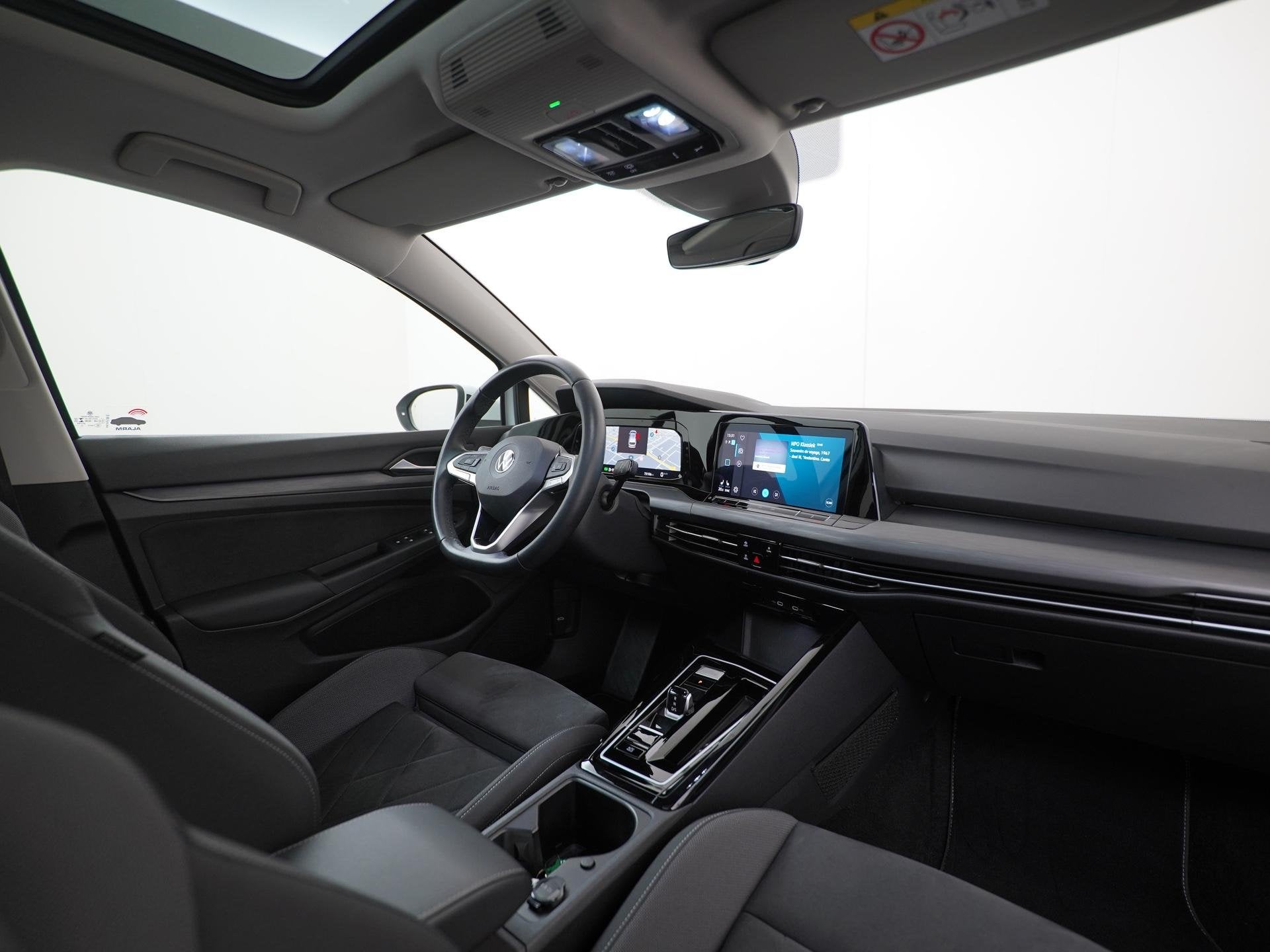 Volkswagen Golf Variant 2.0 TSI Style DSG | Panoramadak | Tr, Auto's, Gebruikt, Wit, 1393 kg, 1600 kg