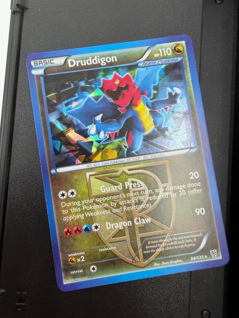 Druddigon Pokémon Kaart - Team Plasma 94/135, Ophalen of Verzenden, Gebruikt, Losse kaart, Foil