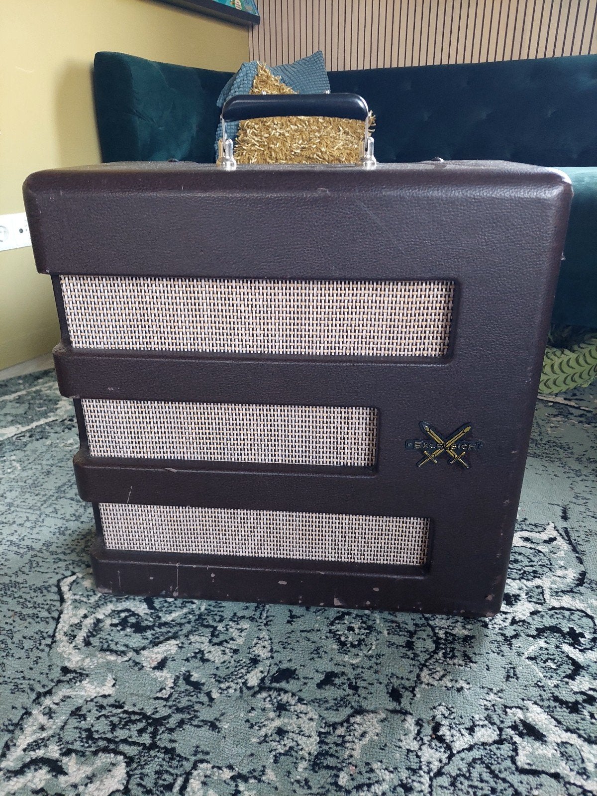 Fender Excelsior, Ophalen, Minder dan 50 watt
