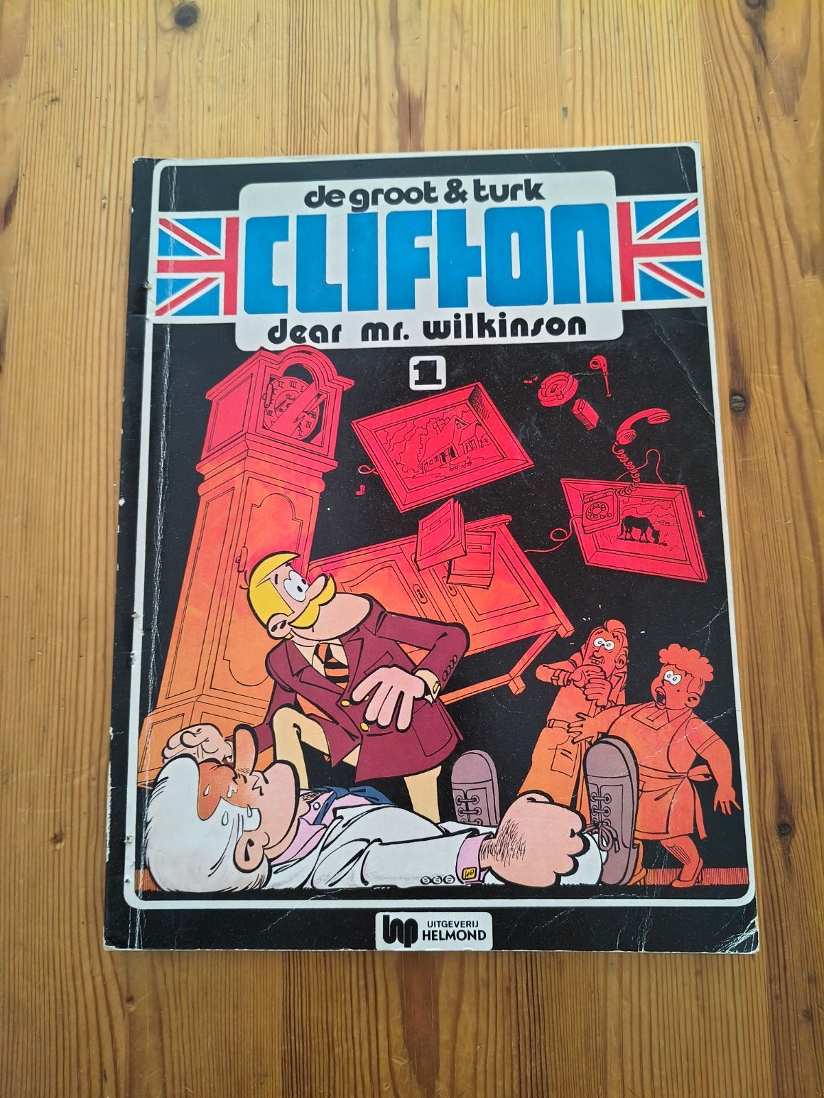 Clifton - Dear Mr. Wilkinson (1978) - De Groot & Turk, Gelezen, Eén stripboek, Ophalen of Verzenden, De Groot & Turk