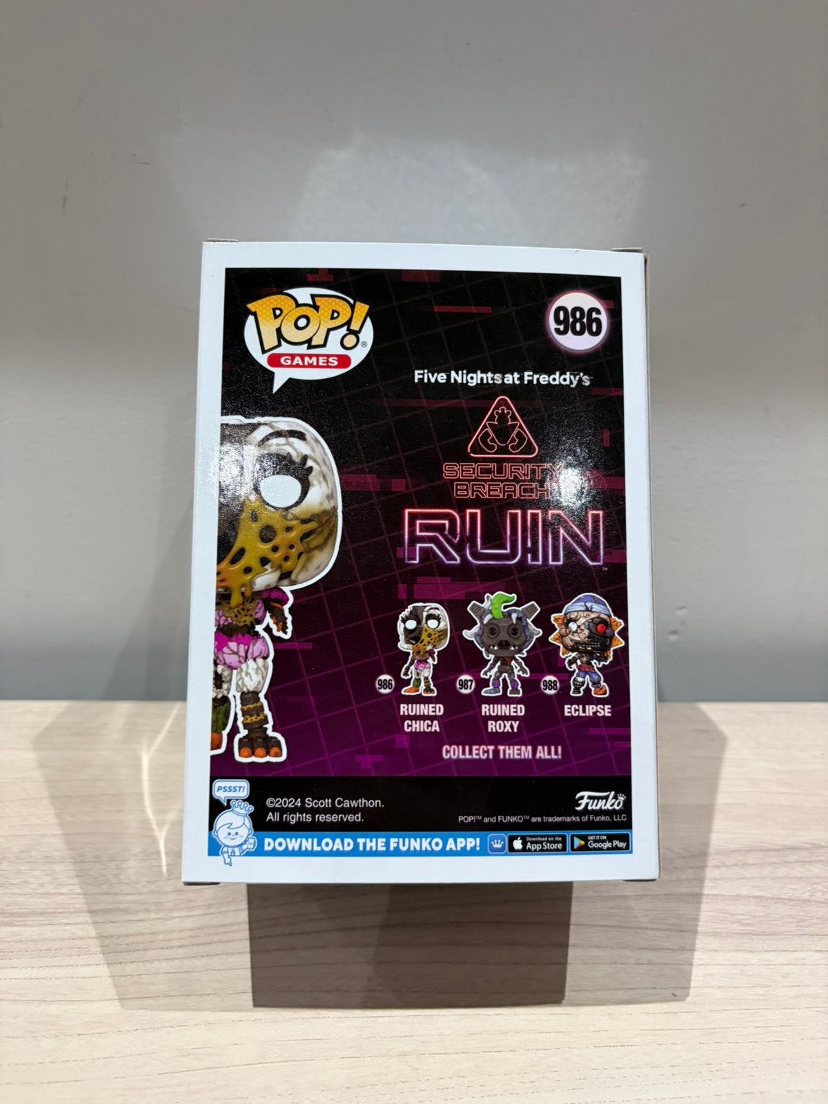 Funko Pop! Ruined Chica  #986 Five Nights at Freddy’s, Funko Europe, Ophalen of Verzenden, Zo goed als nieuw, 4th floor, 1 Queen Caroline St, London W6 9YN, Verenigd Koninkrijk