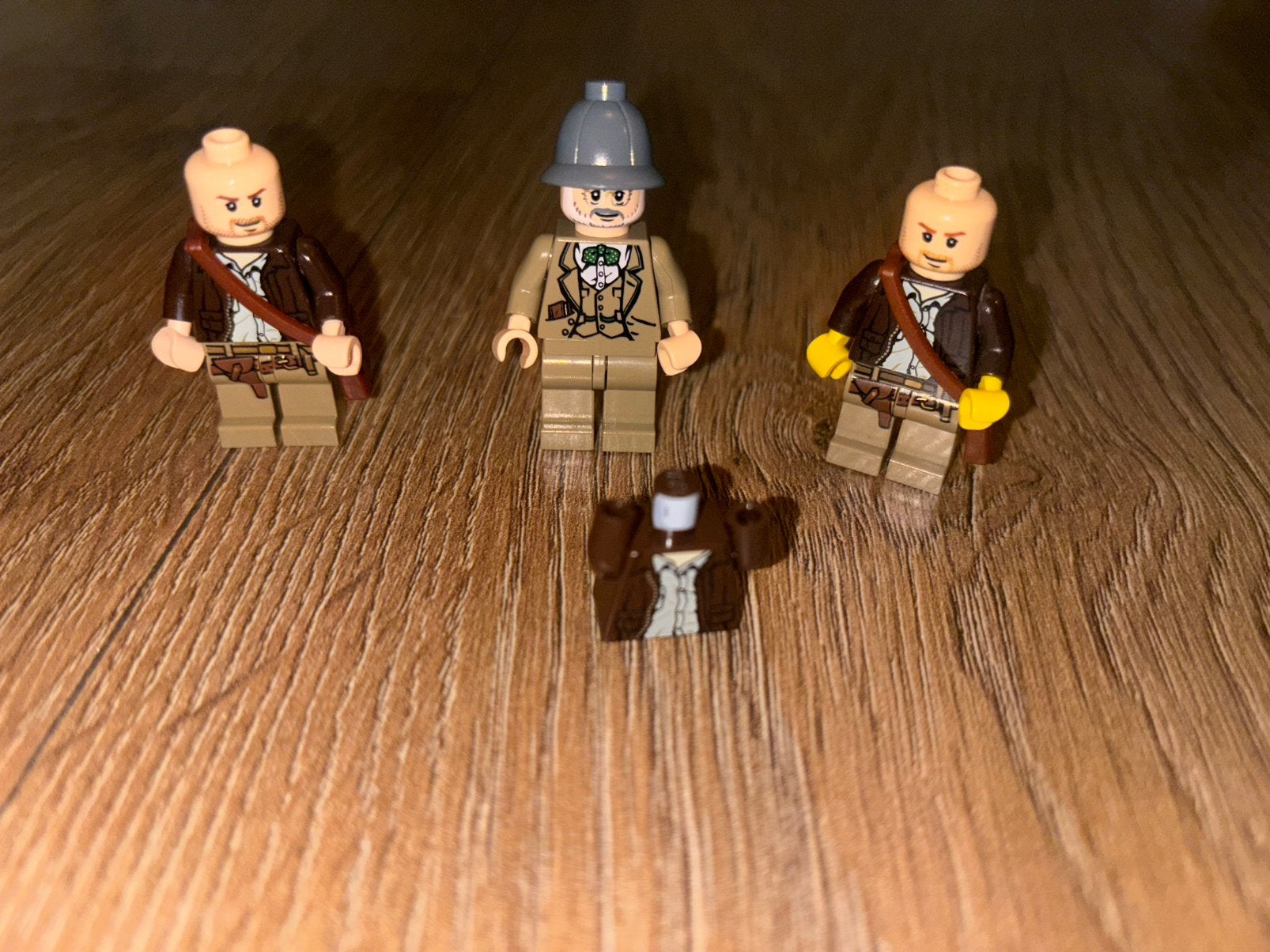Lego Indiana Jones minifiguren/poppetjes/figurines, Kinderen en Baby's, Overige thema's, Lego, Ophalen of Verzenden, Zo goed als nieuw