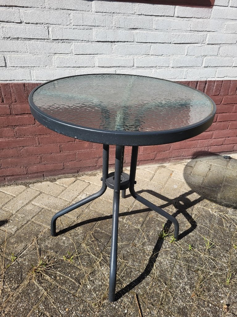 Ronde, glazen tuintafel met zwart frame (in goede staat), Ophalen, Zo goed als nieuw, Rond, Metaal