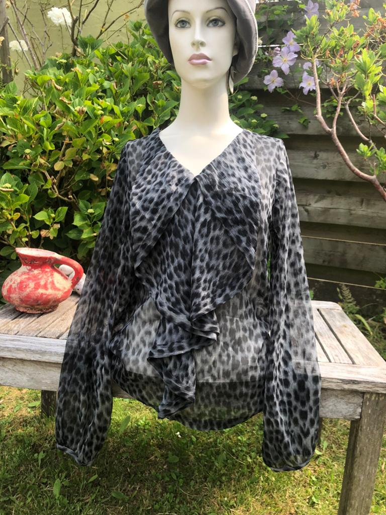 Voille Blouse mt 42 44 tijgerprint Kijk alle advertentie, Ophalen of Verzenden, Zo goed als nieuw, Maat 42/44 (L), Bruin
