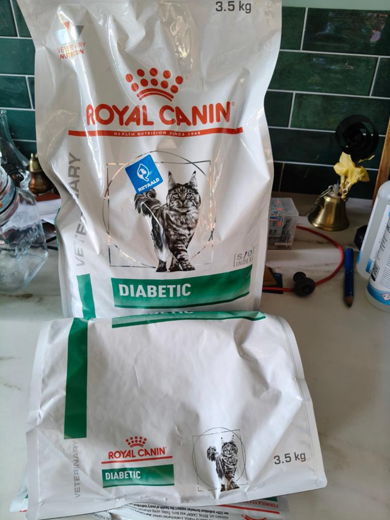Royal Canin diabetic voer, Dieren en Toebehoren, Ophalen, Kat