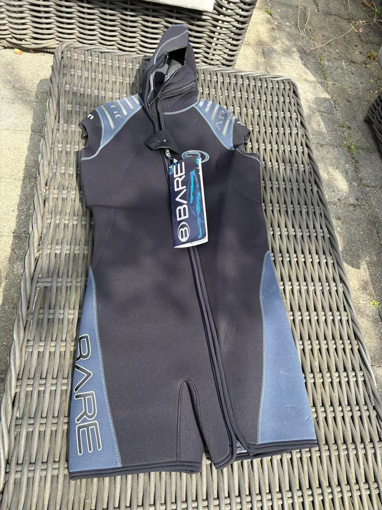 Bare Arctic Duikpak Hooded Vest 7mm - Nieuw met kaartje, Watersport en Boten, Duiken, Ophalen of Verzenden, Zo goed als nieuw