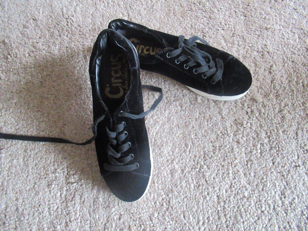 DAMES SCHOENEN merk Circus by Sam Edelman maat 9 zwart € 10, Kleding | Dames, Schoenen, Circus by Sam Edelman, Zwart, Overige typen