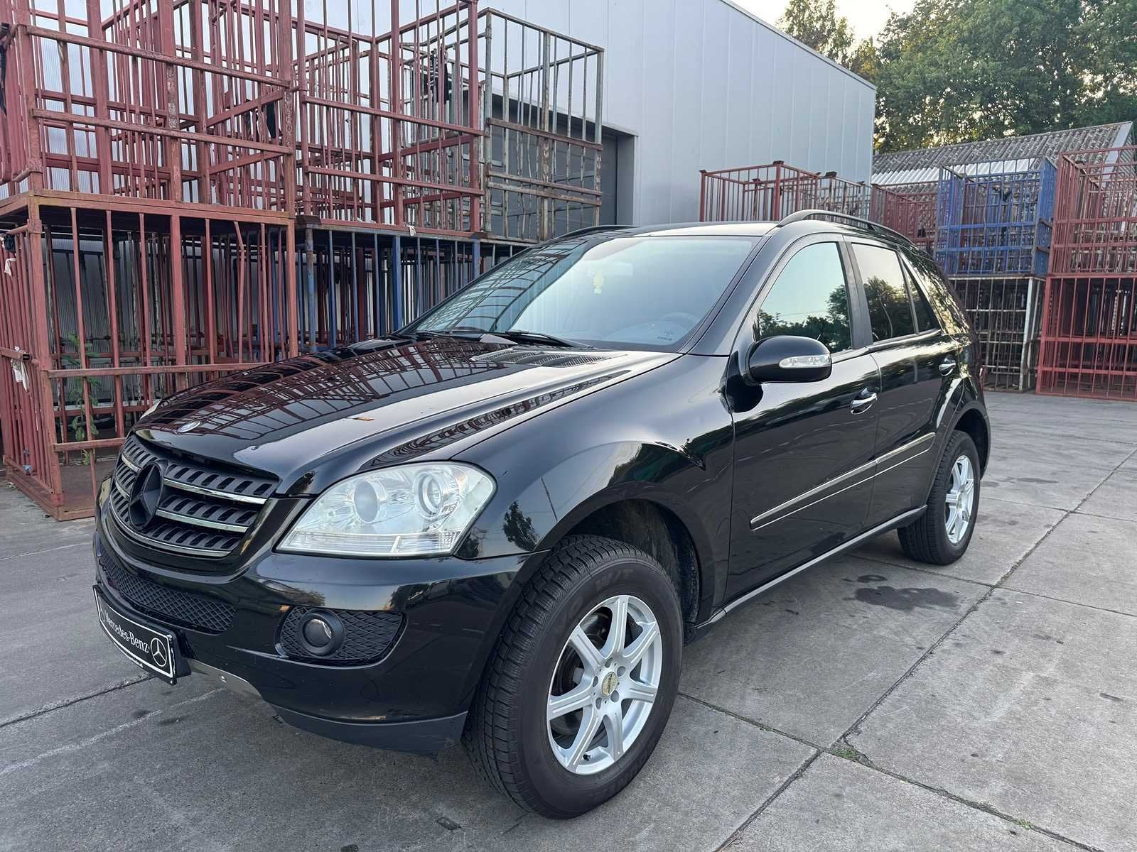 Mercedes-Benz ML 320 CDI 4-Matic 64-VJF-6, Auto's, Gebruikt, Overige carrosserieën, Bedrijf, Diesel
