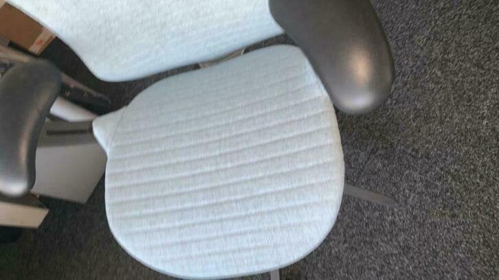 Herman Miller bureaustoel hoezen Mirra, Timmer Kantoormeubelen, Info@timmerkantoormeubelen.nl, Muskushouwsestraat 22, 6666 MC Heteren