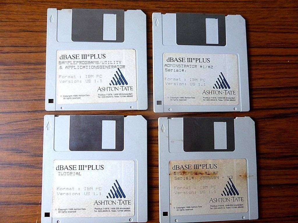 dBASE III PLUS - complete set diskettes, Computers en Software, Vintage Computers, Ophalen of Verzenden, Ashton-Tate