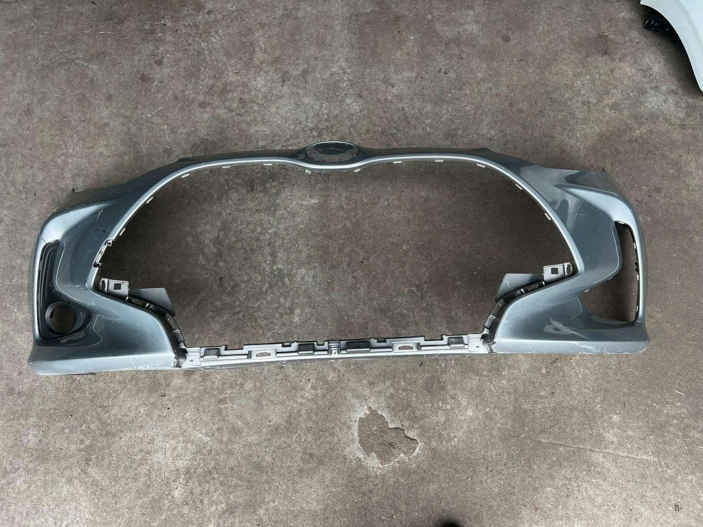 voorbumper yaris xp210 pdc 52119-0da00 vanaf 2020-2024, Auto-onderdelen, Voor, Toyota, Info@toyota.com, Toyota
