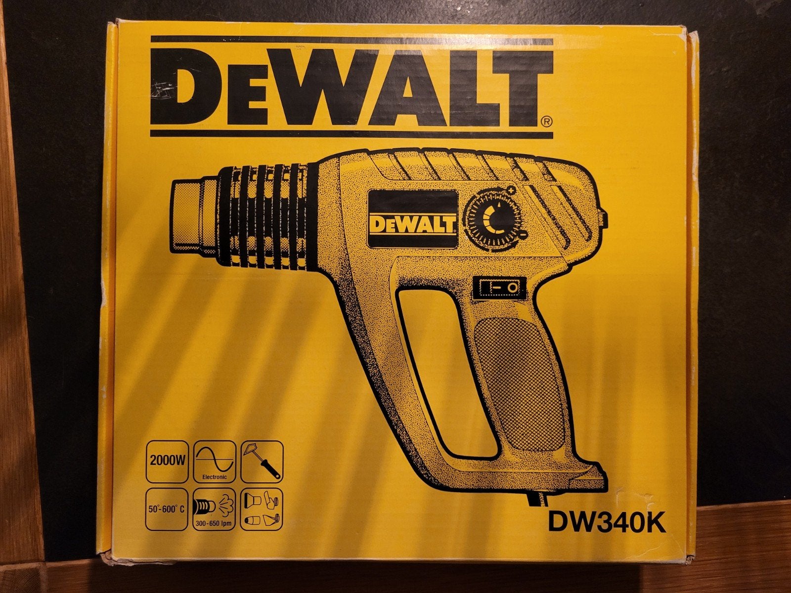 Dewalt verfbrander / hetelucht pistool regelbaar 2000w, Ophalen of Verzenden, Zo goed als nieuw, Gebruiksvoorwerp