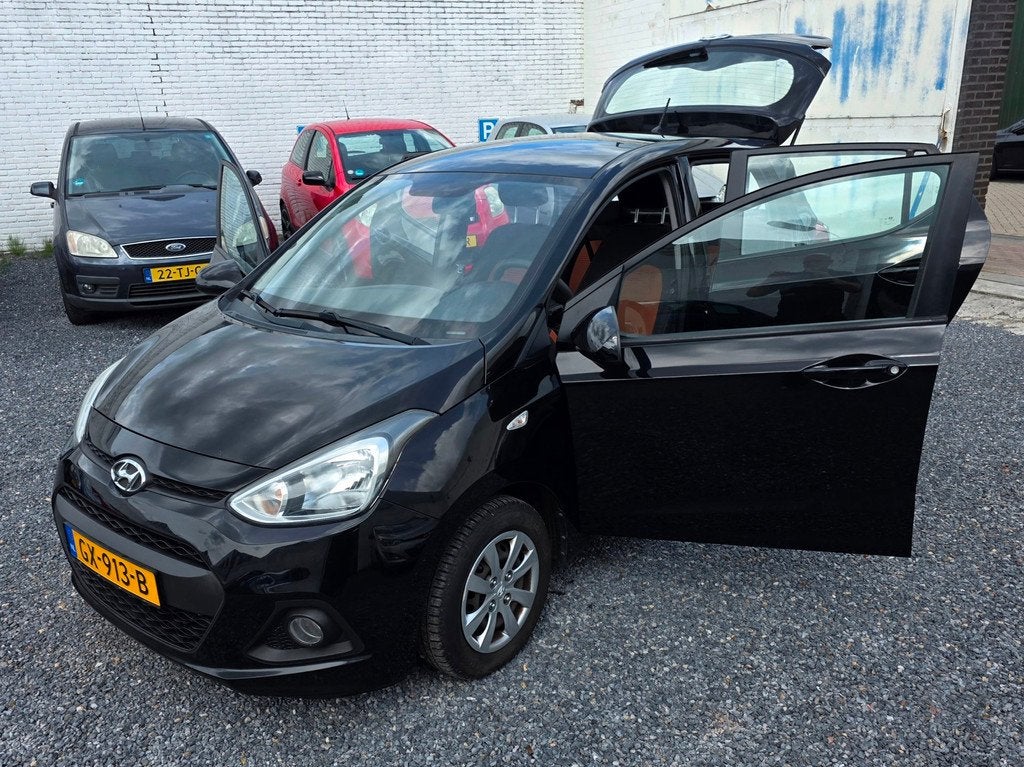Hyundai I10 1.0i i-Motion Comfort Dealer onderhouden, Voorwielaandrijving, Stof, Gebruikt, Origineel Nederlands