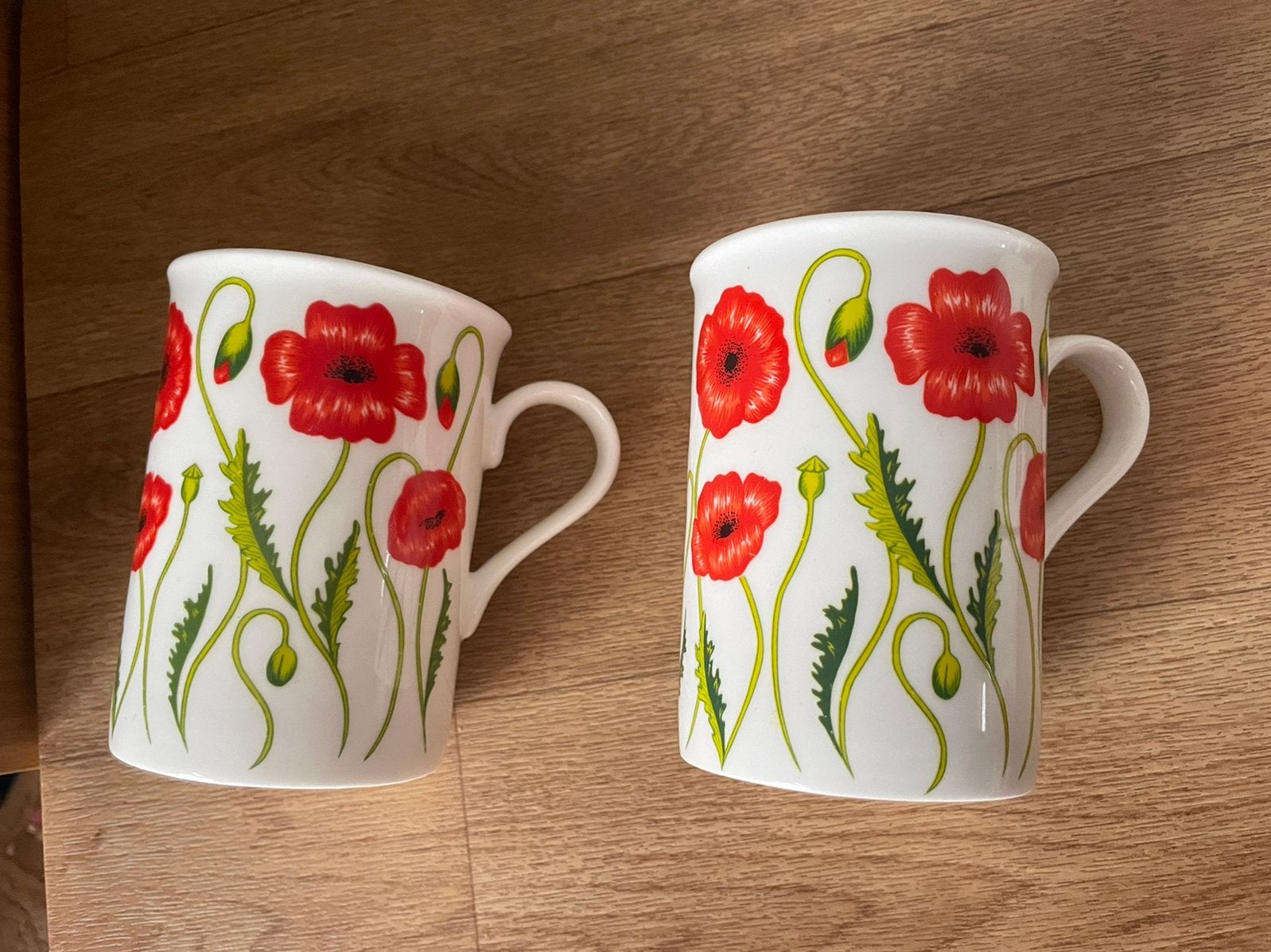 Red rose mokken, Ophalen of Verzenden, Zo goed als nieuw, Overige stijlen, Kop(pen) en/of Schotel(s)