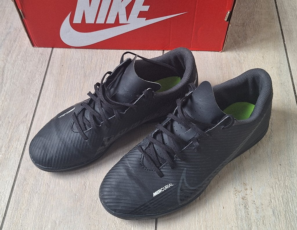 Nike Mercurial Vapor 15 Club IC Zaalvoetbalschoenen Maat 41, Schoenen, Ophalen of Verzenden, Zo goed als nieuw, Maat S