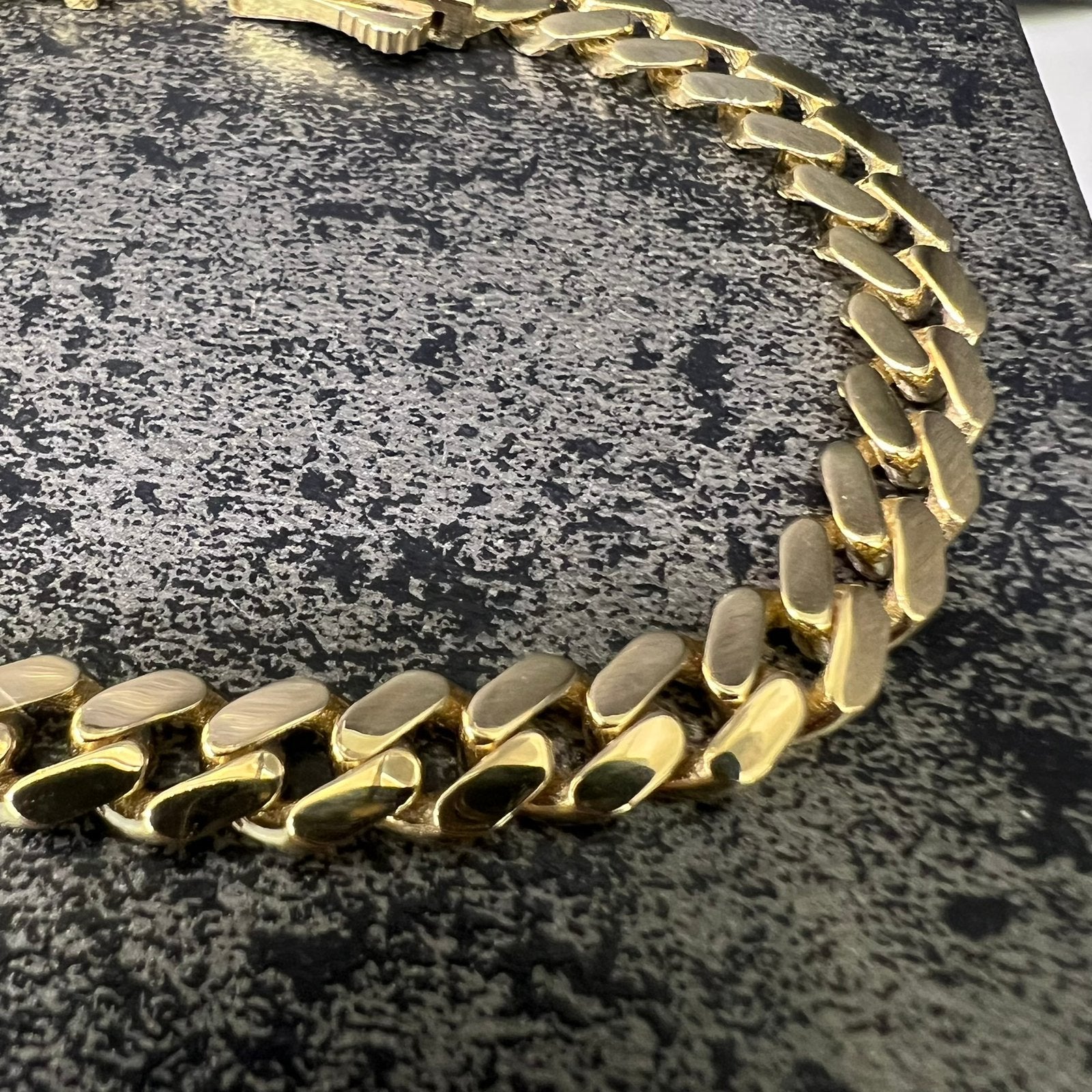 14 karaat gouden armband cuban schakel, Ophalen of Verzenden, Nieuw, Goud
