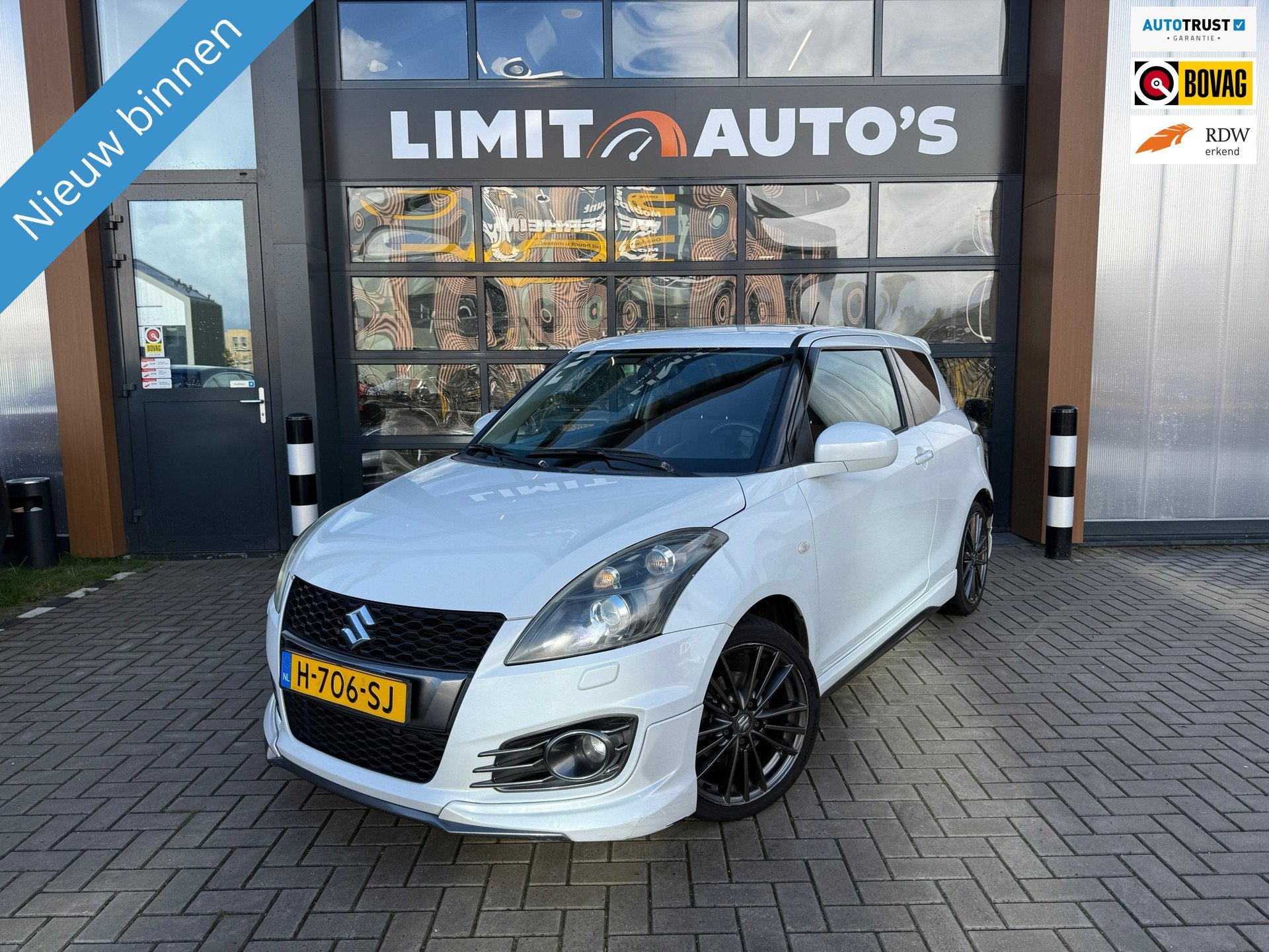 Suzuki Swift 1.6 Sport Climate/Cruise/Keyless/St.verwarming/, Auto's, Voorwielaandrijving, Euro 5, Gebruikt, 4 cilinders