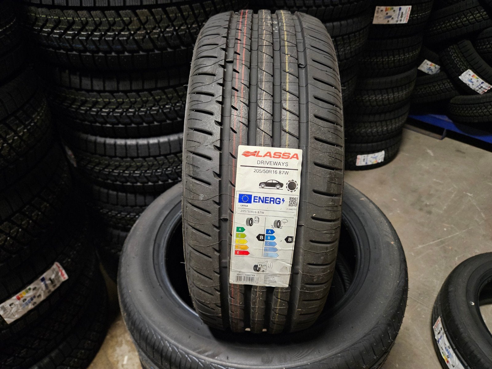 4x Nieuwe zomerbanden 205 50 16 Lassa Driveways, 16 inch, Verzenden, Nieuw