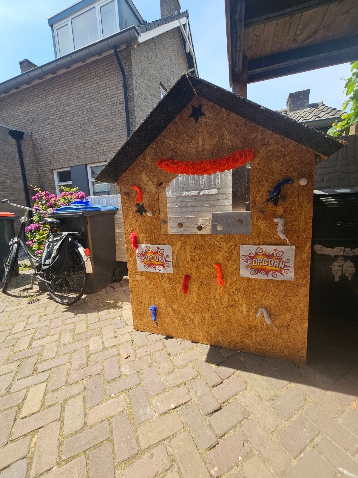 Inklapbaar speelhuisje / verkoopkraam, Ophalen, Gebruikt, Kunststof