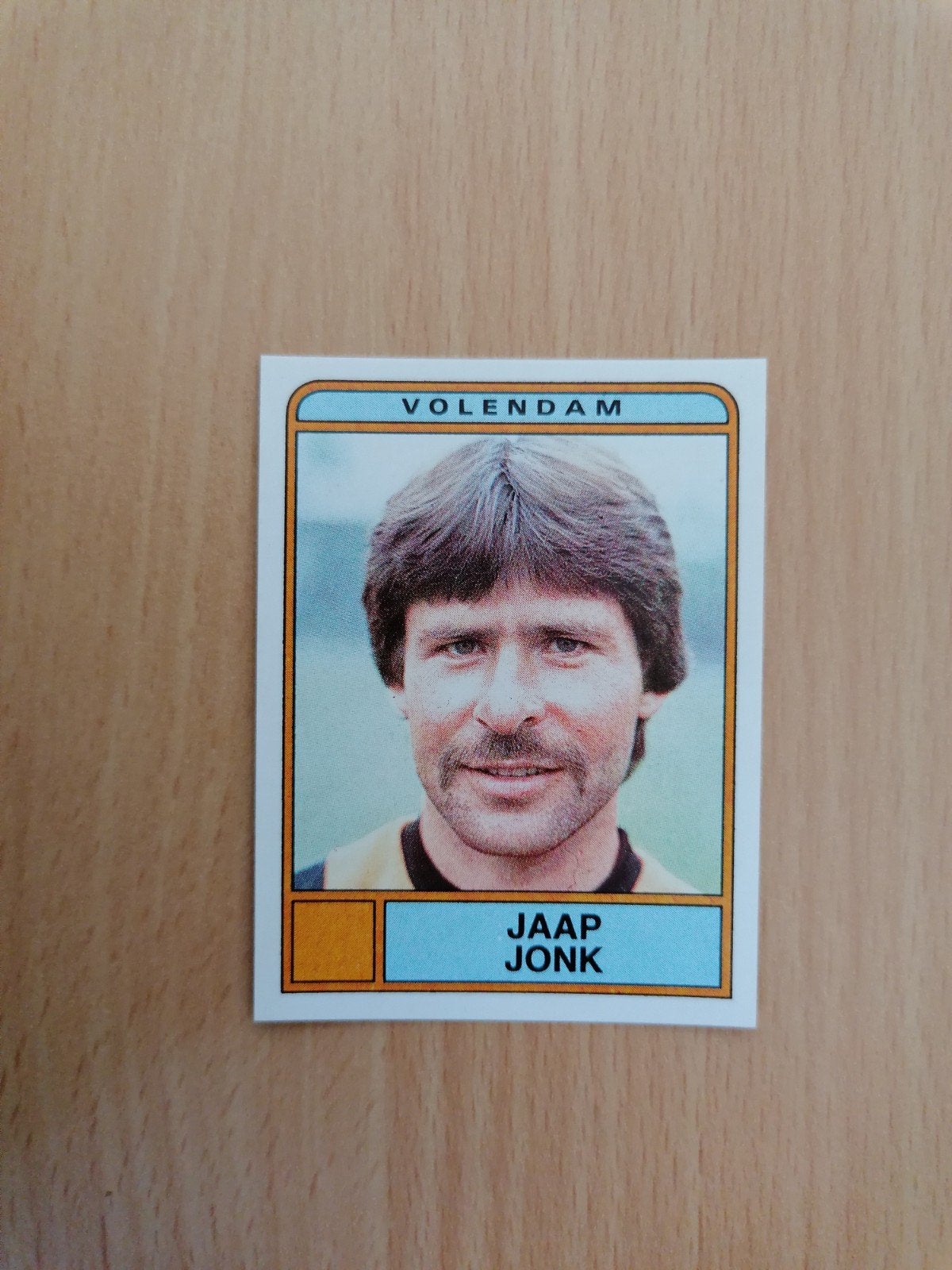 Panini Voetbal 84 #281 Jaap Jonk., Verzamelen, Ophalen of Verzenden, Zo goed als nieuw, Ajax, Poster, Plaatje of Sticker
