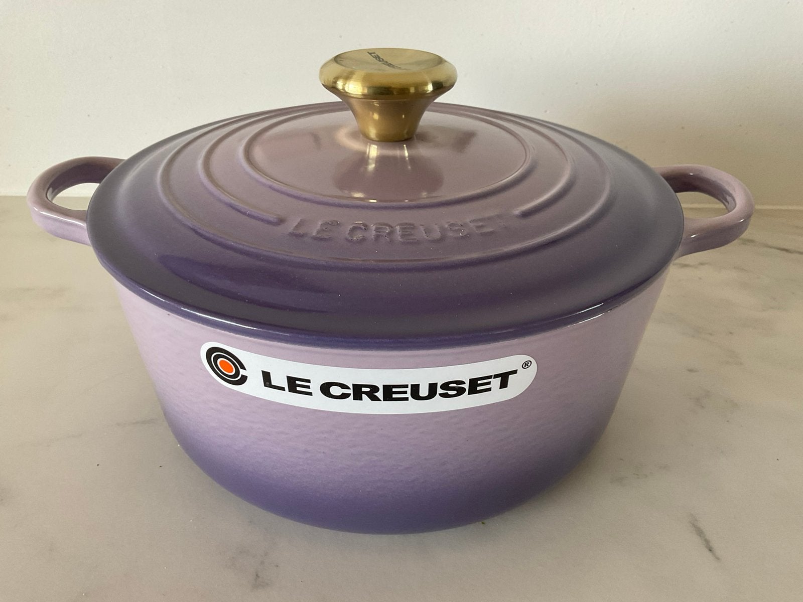Le Creuset 24 cm pan, provençe/blue bell, 4,2 lt, nieuw, Nieuw, Le Creuset, Ophalen of Verzenden, Met deksel