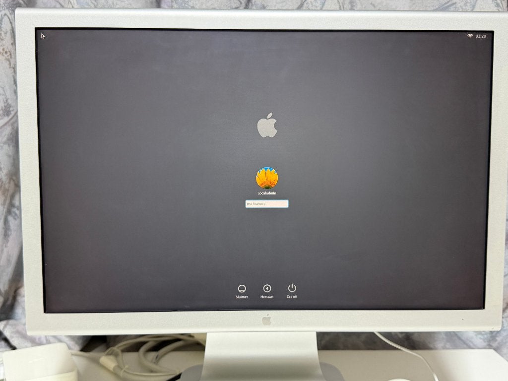 Apple Cinema Display 20 Inch-DVI, Computers en Software, Monitoren, Ophalen, Gebruikt, Kantelbaar, Onbekend