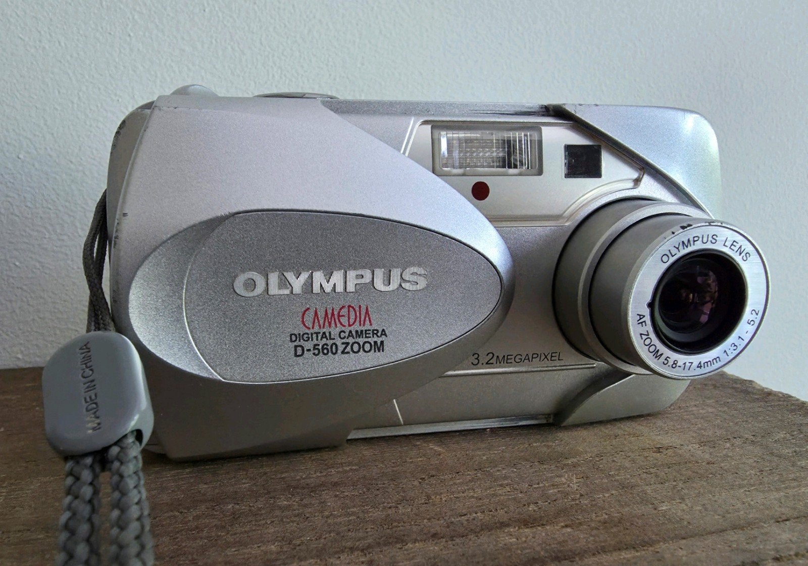 Olympus D-560 Zoom + 128 MB xD Picture Card + tasje, Ophalen of Verzenden, Compact, Olympus