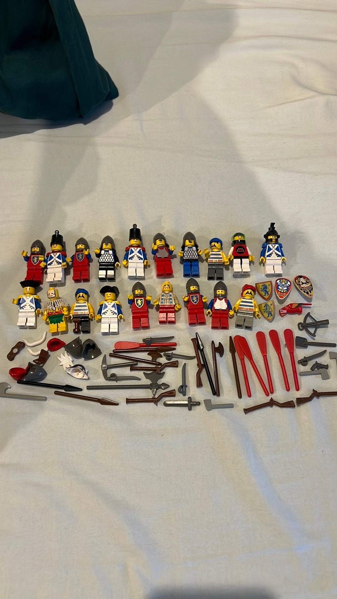 Vee lego ridders, piraten en indianen minifiguren, Overige thema's, Lego, Ophalen of Verzenden, Zo goed als nieuw