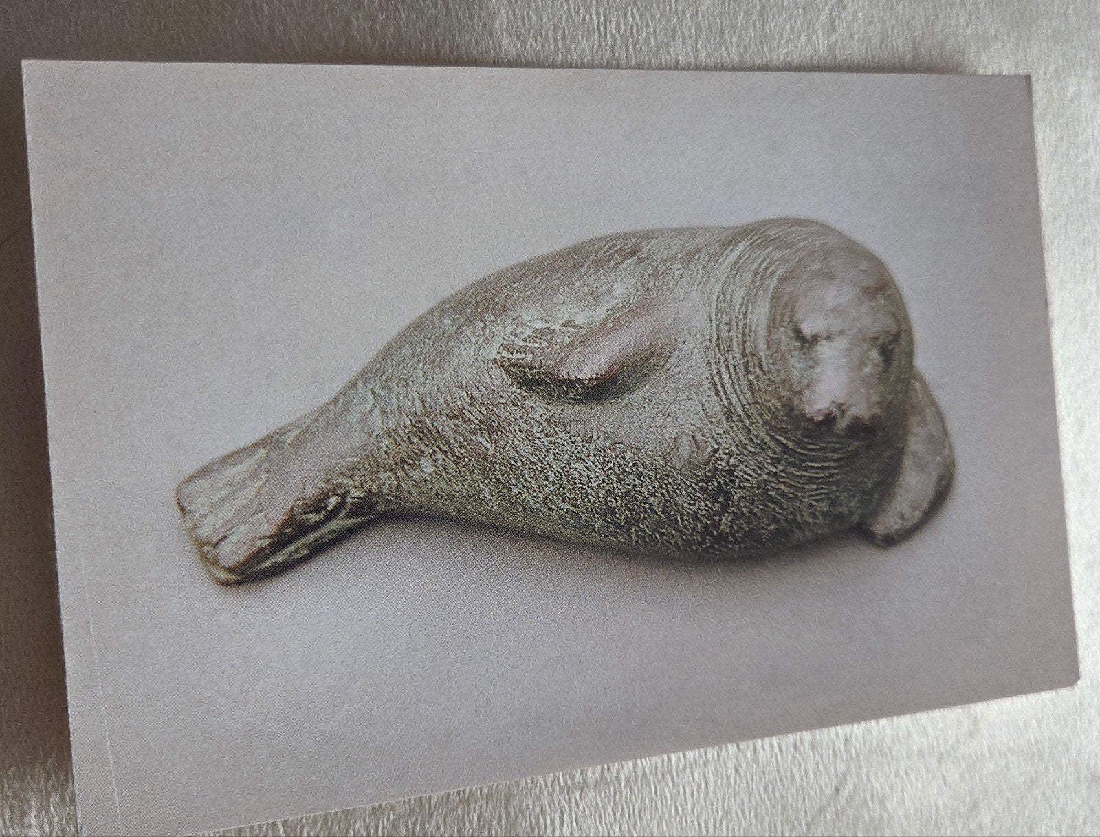 Karin Beek - Walrus beeldje, Verzenden, 1980 tot heden, Ongelopen, Overige thema's
