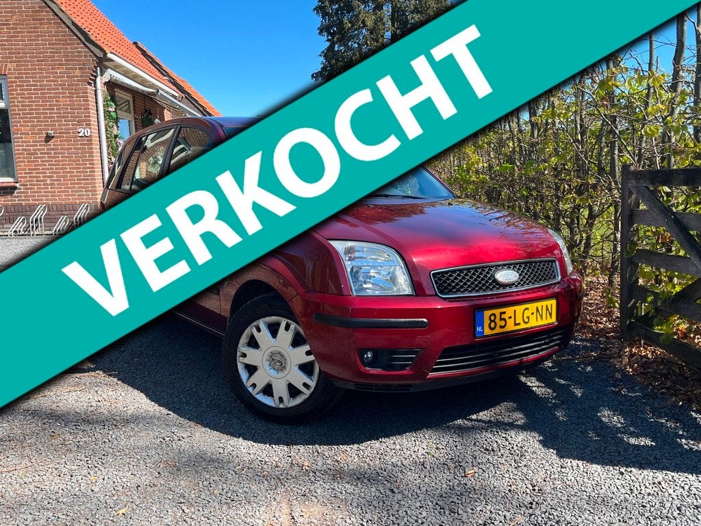 Ford Fusion 1.6-16V Luxury|APK 2027|NETTE AUTO|HOGE INSTAPPE, Auto's, Ford, Voorwielaandrijving, 1596 cc, Gebruikt, 49 €/maand