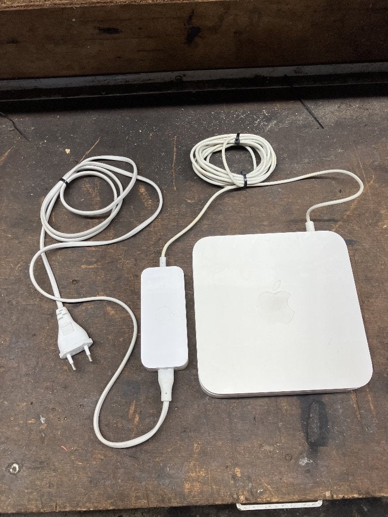 AirPort Extreme A1408, Ophalen of Verzenden, Gebruikt, Router met modem, Apple