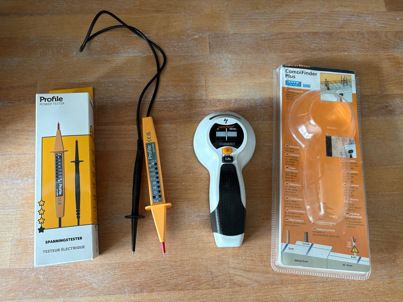 Spanningstester en CombiFinder Plus (metaaldetector), Ophalen of Verzenden, Gebruikt, Elektriciteit