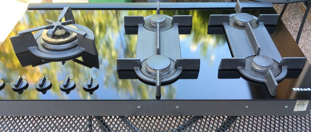 Luxe Miele gaskookplaat  (90cm, gas-op-glas, 5-pits met wok), Witgoed en Apparatuur, Kookplaten, Ophalen, Gebruikt, Inbouw, Gas