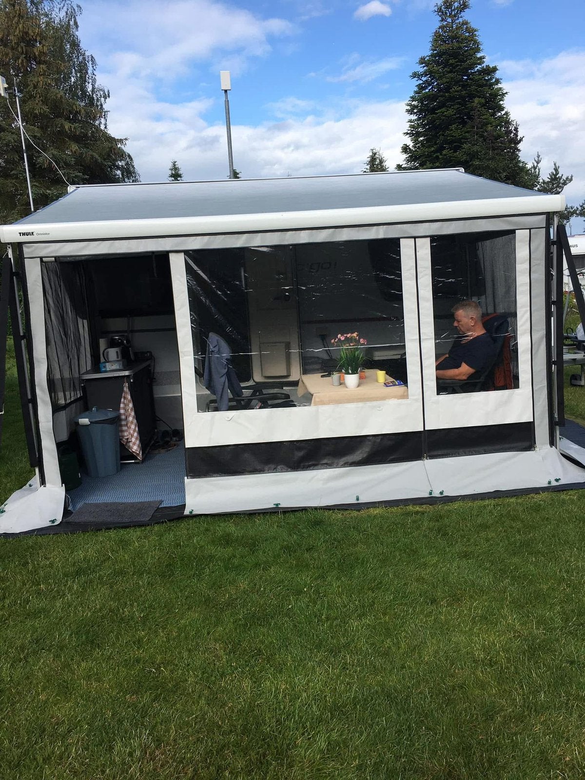Te koop Thule residence G3 voorwand, Ophalen, Zo goed als nieuw