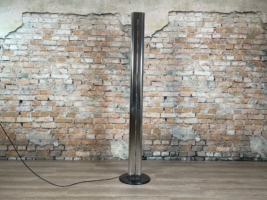 Artemide Megaron Vloerlamp – Chroom | Gianfranco Frattini, Ophalen, Design, Overige fittingen, Zo goed als nieuw